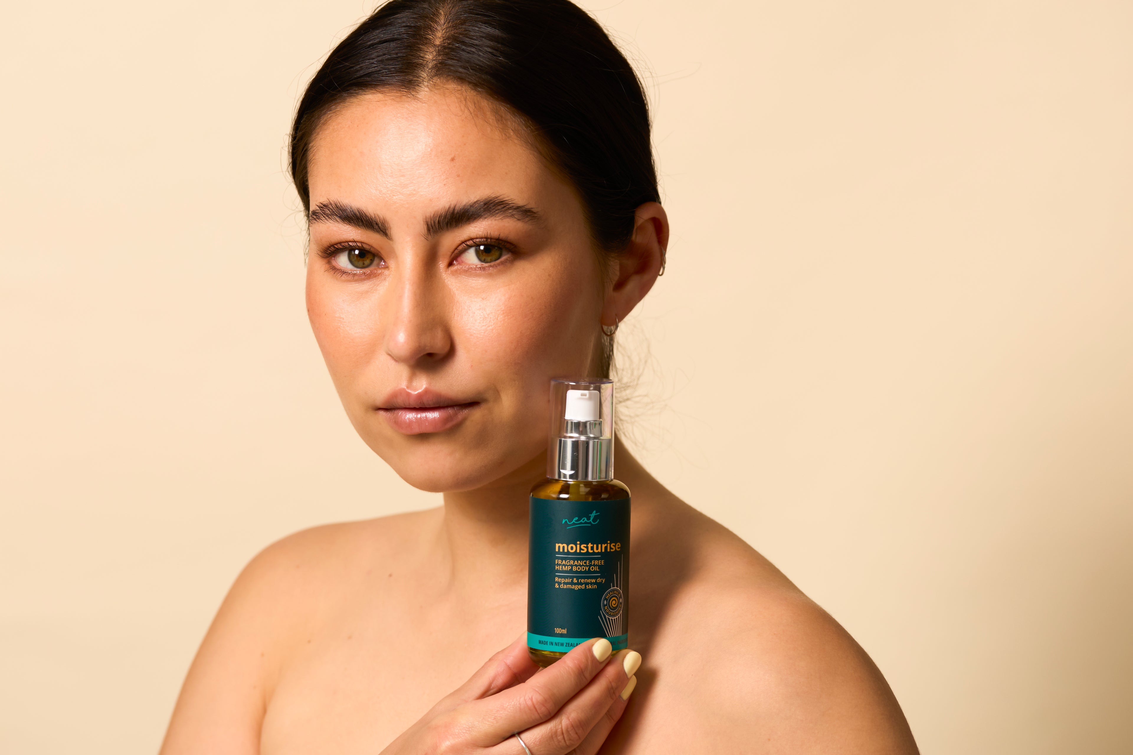 Hempseed and Aloe Vera Body Oil with Harakeke and Kowhai